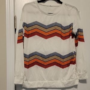 Chevron Pattern Long Sleeve Top